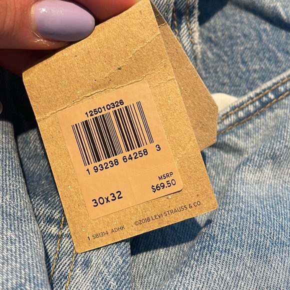 Levis 501 Jeans - Picture 3 of 3